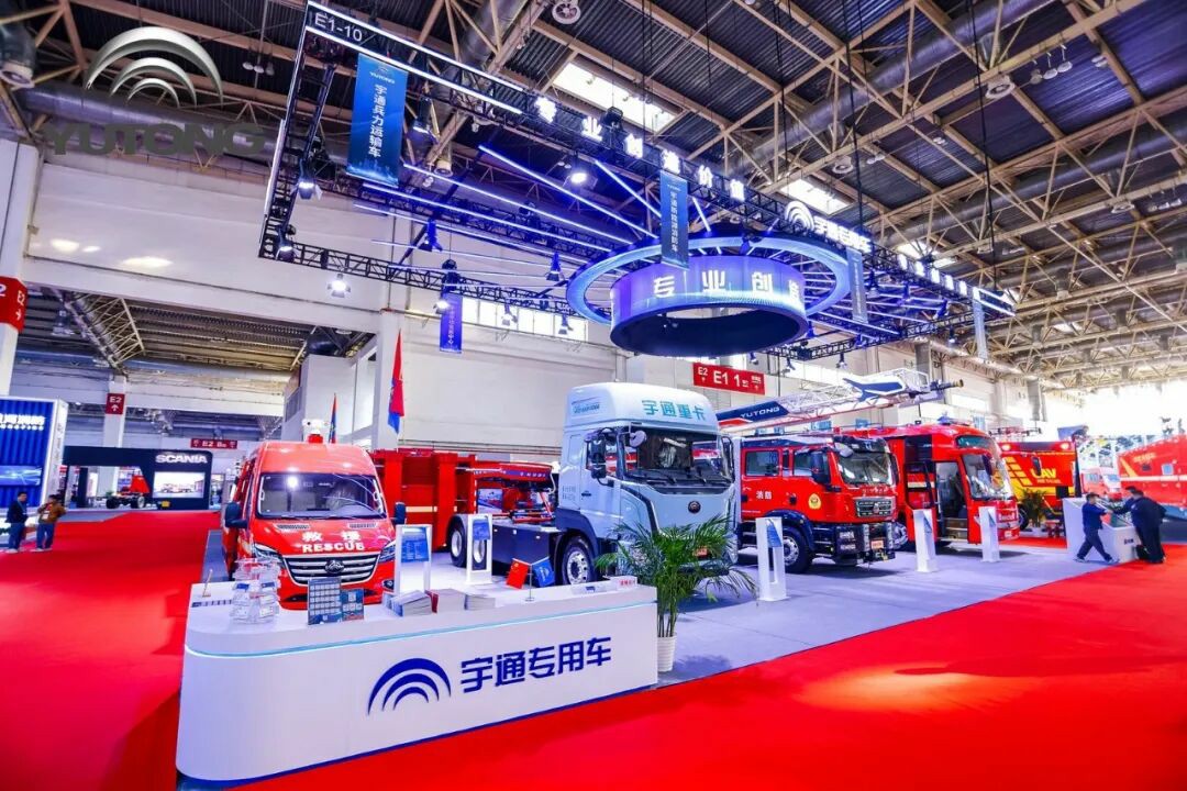 科技赋能实战！3499拉斯维加斯专用车亮相第二十一届国际消防展
