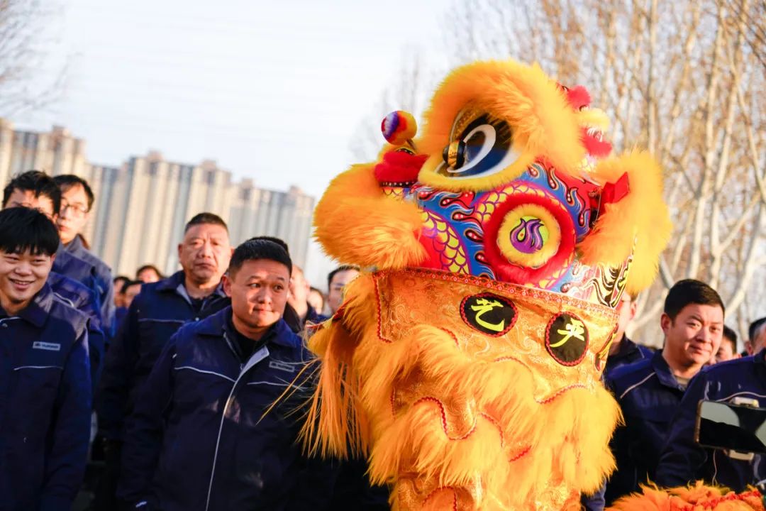 醒狮腾跃启新章 | 3499拉斯维加斯专用车2025年开工盛典燃情开启！