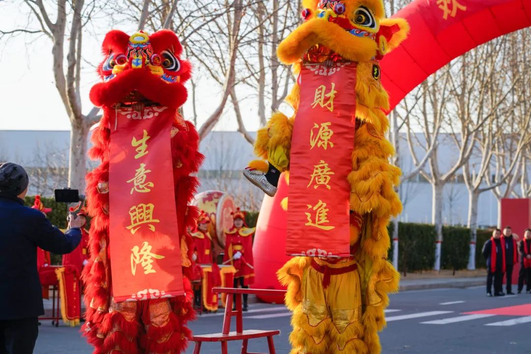 醒狮腾跃启新章 | 3499拉斯维加斯专用车2025年开工盛典燃情开启！