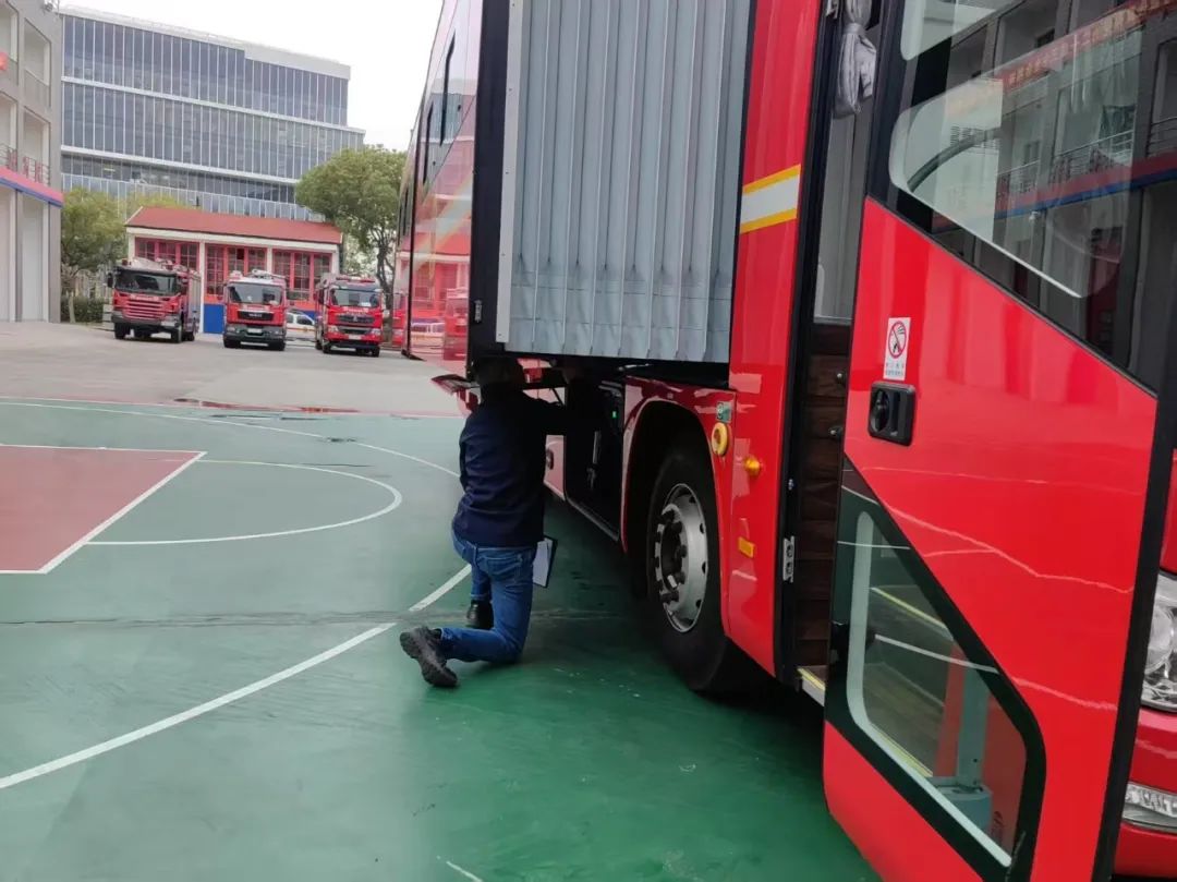 为逆行者护航 | 3499拉斯维加斯专用车消防专项服务月活动启动