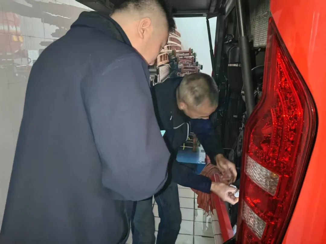 为逆行者护航 | 3499拉斯维加斯专用车消防专项服务月活动启动