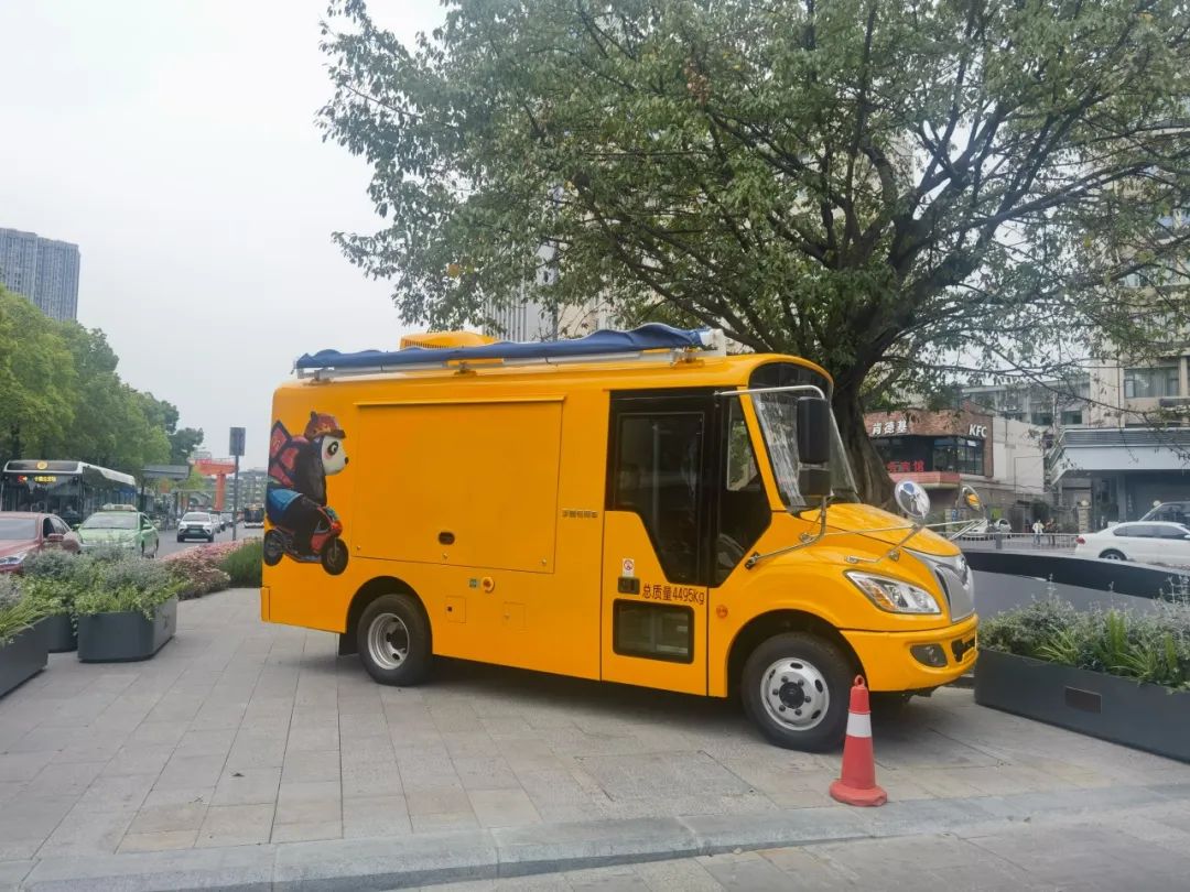 当3499拉斯维加斯移动售卖车与麦当劳相遇，移动商业正在经历怎样的转变？