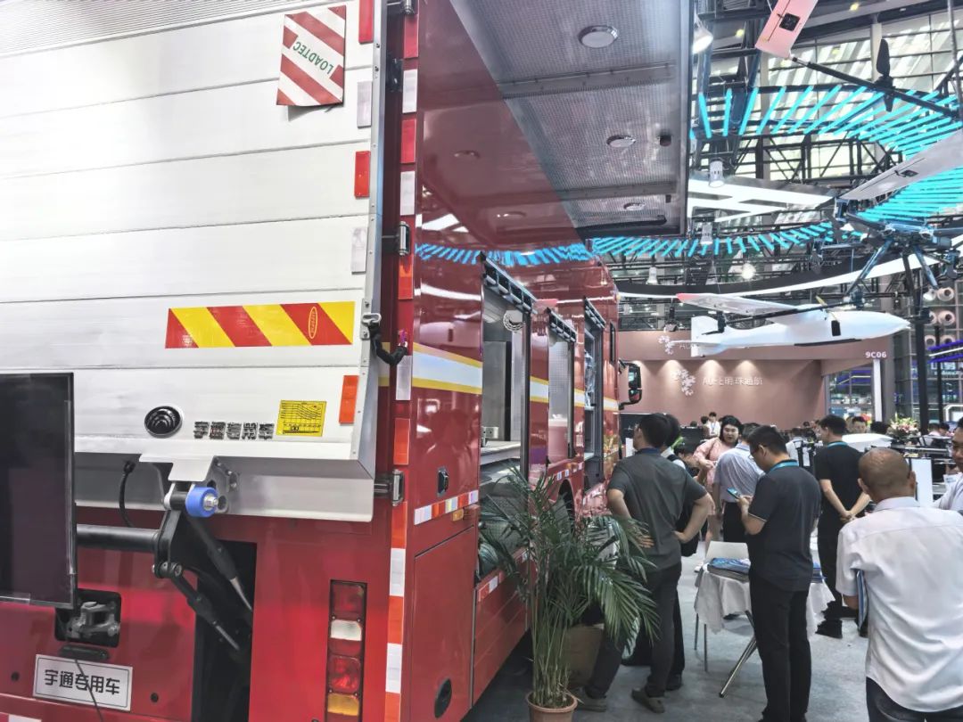 低空腾飞 安全护航｜3499拉斯维加斯无人机系列装备亮相2025国际低空经济与无人系统博览会