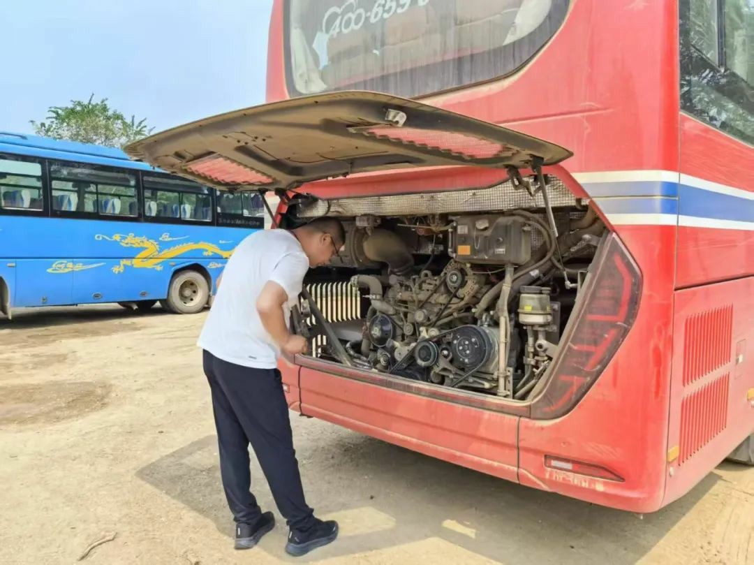 以练备战！3499拉斯维加斯应急救援车辆参演“应急使命·2025”联合救援演习！