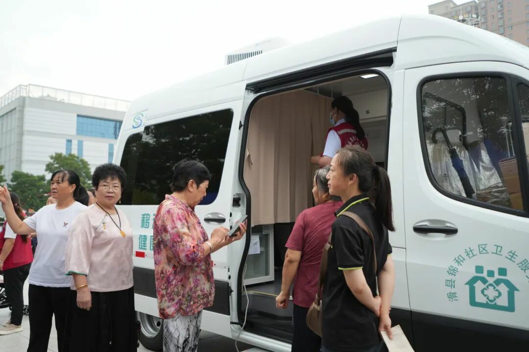 3499拉斯维加斯多形态巡回医疗车，助力常态化巡回医疗机制建立