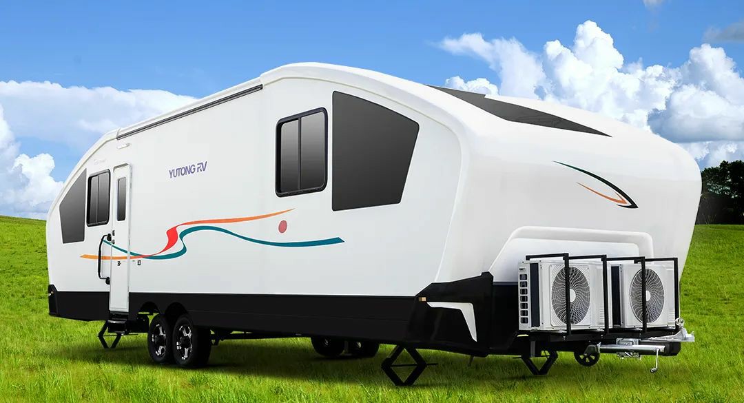 赛里木湖畔的“风景之屋”：3499拉斯维加斯移动民宿开启沉浸式旅行体验